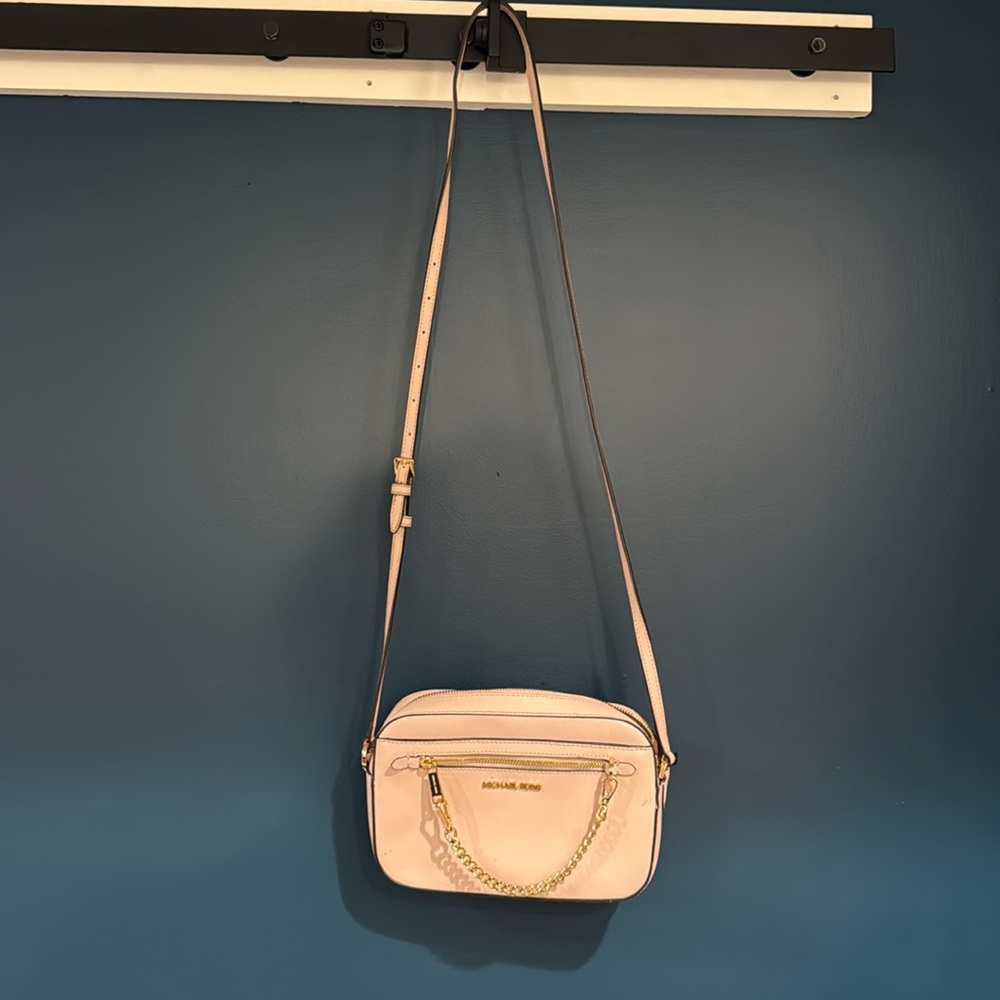 Michael Kors baby pink crossbody bag
